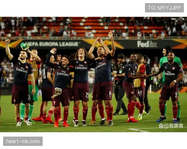 英超争冠白热化：巅峰对决引爆悬念，强队表现成焦点