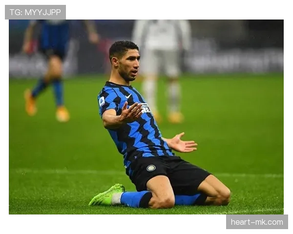 阿什拉夫皇马青训出道，近期表现稳健