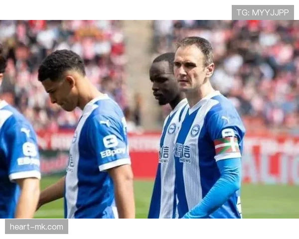 瓦伦西亚：管理层决策争议持续发酵，对球队赛季稳定性产生重要影响