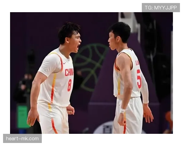 赵睿训练完直接拎着爱马仕去接娃，这反差谁懂